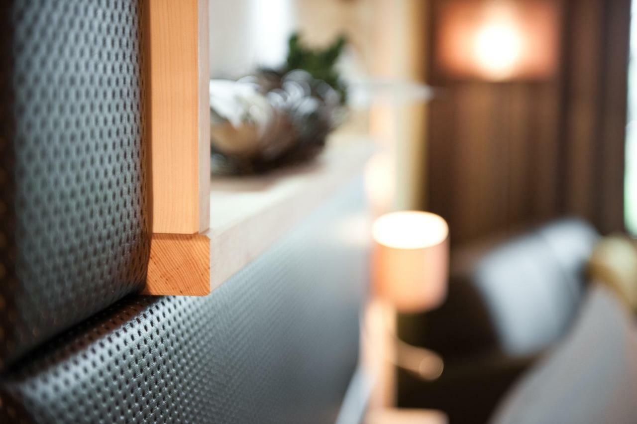 Hotel Winzer Wellness & Kuscheln Sankt Georgen im Attergau Dış mekan fotoğraf